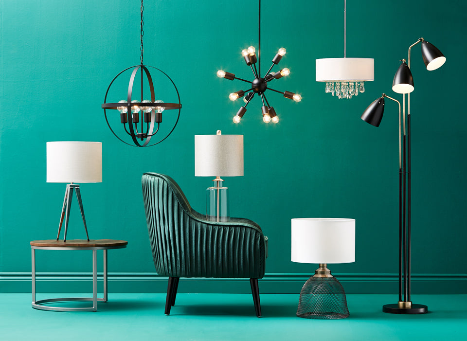 The Types of Ceiling Lighting and How to Best Integrate Them Into your Home | Les types de luminaires suspendus et comment bien les intégrer dans votre demeure
