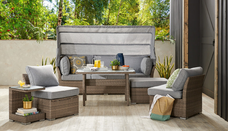 Patio Furniture Care and Longevity|Entretien et longévité des meubles pour la terrasse