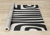 Jackson Black White Abstract Lines Outdoor Rug, 5'3" x 7'7" Outdoor Area Rug | Tapis d'exterieur Jackson a lignes abstraites noires et blanches, 5'3" x 7'7"