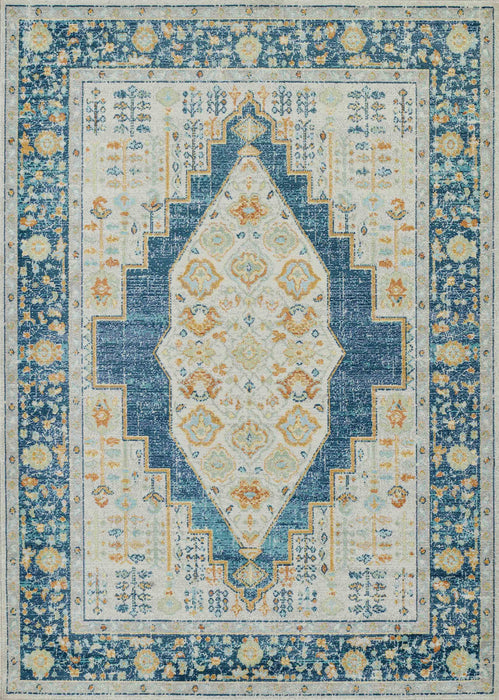 Kinsley Traditional 5'3\" x 7'3\" Area Rug in Blue Indoor Area Rug