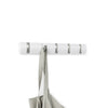 Umbra 5 Flip Wall-Mounted Hooks - White|5 crochets muraux Flip de Umbra - blancs
