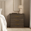Clifford Traditional Nightstand in Walnut (3-Drawer) | Table de nuit traditionnelle Clifford en noyer (3 tiroirs)