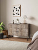 Dumbo Modern 35" Fluted Dresser in Rustic Gray (3-Drawer) | Commode Dumbo Moderne 35" a rainures en gris rustique (3 tiroirs)
