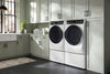 Electrolux 5.2 Cu. Ft. Front Load Washer and 8.0 Cu. Ft. Perfect Steam™ Gas Dryer - Matte White  | Laveuse à chargement frontal de 5,2 pi3 et sécheuse à gaz Perfect SteamMC de 8,0 pi3 d’Electrolux - blanc mat