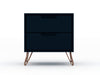 Rockefeller Mid-Century Modern 20" Nightstand in Midnight Blue (2-Drawer) - Set of 2 | Table de nuit Rockefeller Mid-Century Modern 20" en bleu minuit (2 tiroirs) - Lot de 2