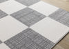 Covington Grey White Checkered Pattern Rug, 5'3" x 7'7" Indoor Area Rug | Tapis Covington a Carreaux Gris et Blanc, 5'3" x 7'7"