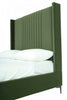 Promenade Mid-Century Modern Upholstered Velvet Queen Bed in Moss Green | Lit Queen Promenade style milieu du siecle moderne en velours capitonne vert mousse