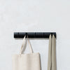 Umbra 5 Flip Wall-Mounted Hooks - Black|5 crochets muraux Flip de Umbra - noirs