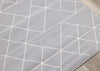 Florence Abstract Triangles Area Rug - 4'7" x 6'7"|Carpette Florence à motifs de triangles abstraits - 4 pi 7 po x 6 pi 7 po