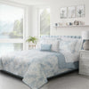 Reversible 3-Piece King Quilt Set, Blue & White Floral Microfiber Bedding | Ensemble de Courtepointe Reversible 3 Pieces pour Tres Grand Lit, Literie Florale Bleue et Blanche en Microfibre