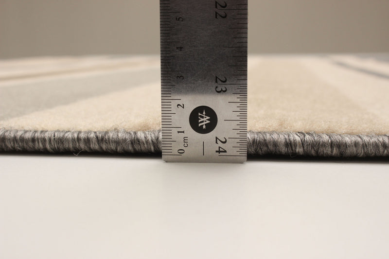Hilfiger Beige Area Rug - 8'0\" x 10'0\"
