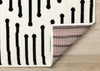 Forte Black White Stripes Area Rug - 2'7" x 4'11"|Carpette Forte noire et blanche à motif de rayures - 2 pi 7 po x 4 pi 11 po