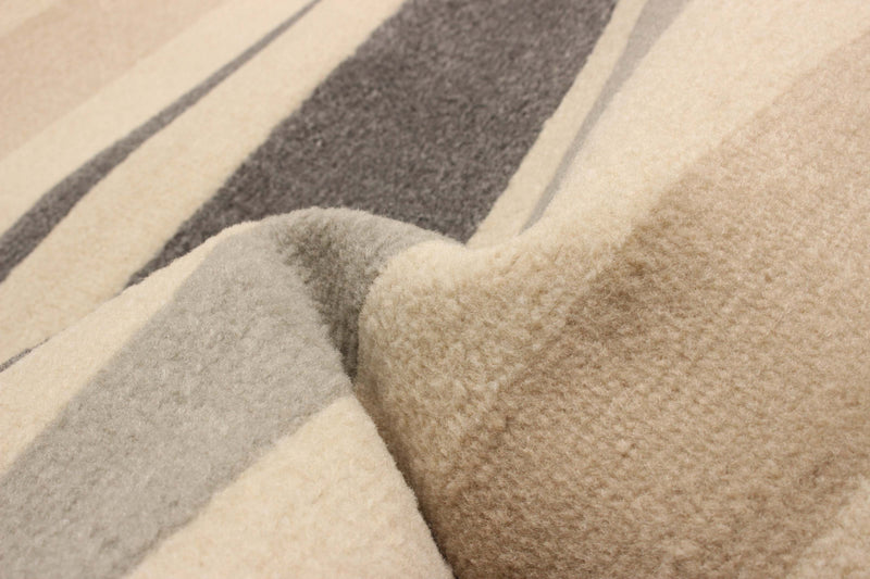 Hilfiger Beige Area Rug - 8'0\" x 10'0\"