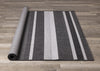 Jackson Striped Indoor/Outdoor Area Rug - 5'3" x 7'7"|Carpette Jackson à rayures pour l’intérieur et l'extérieur - 5 pi 3 po x 7 pi 7 po