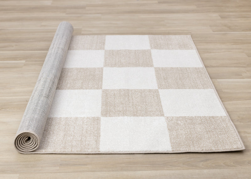 Covington Modern Checkered Indoor Area Rug - 5'3\" x 7'7\"