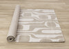 Leopold Modern Mid-Century Beige Cream Area Rug - 7'10" x 10'6"|Carpette Leopold beige et crème de style moderne du milieu du 20e siècle - 7 pi 10 po x 10 pi 6 po