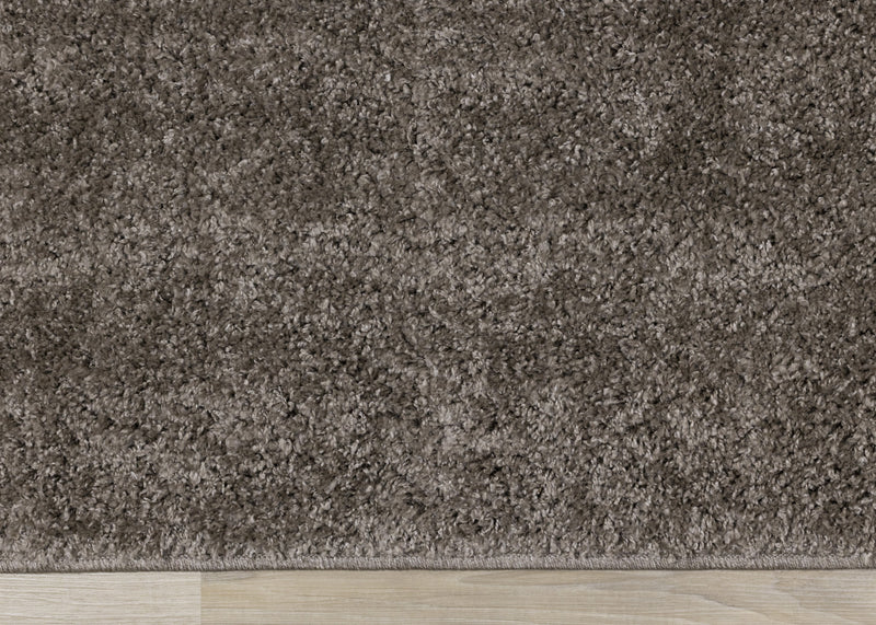 Brooklyn Taupe Shag Area Rug - 5'3\" x 7'7\"