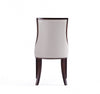 Grand Traditional Wood Upholstered Dining Chair in Light Gray - Set of 4 | Grand fauteuil de salle a manger traditionnel en bois avec revetement en tissu gris clair - Lot de 4