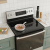 GE 5 Cu. Ft. Electric Range with True European Convection and Air Fry - Stainless Steel - JCB840STSS | Cuisinière électrique GE de 5 pi³ avec convection européenne véritable et friture à air - acier inox…