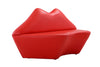 Manhattan Comfort Kiss 61.8" Faux Leather Loveseat - Red|Causeuse Kiss Manhattan Comfort de 61,8 po en similicuir - rouge
