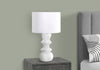 26" Cream Ceramic Table Lamp|Lampe de table de 26 po en céramique crème
