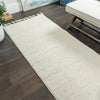 Quinto Cream Waves Shag Area Rug - 2'7" x 8'|Carpette à poil long Quinto crème à motif de vagues - 2 pi 7 po x 8 pi