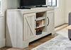 Davin 61" Rustic TV Stand with Storage and Cable Management for TVs up to 70"- Whitewash|Meuble pour téléviseur rustique Davin de 61 po avec rangement et système de gestion des câbles pour téléviseurs jusqu’à 70 po - blanchi
