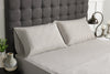 Striped 4-Piece King Cotton Sheet Set - Dark Grey | Ensemble de draps Striped de 4 pièces en coton pour très grand lit - gris foncé