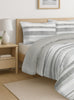 Dodger 3-Piece King Comforter Set – Grey and White | Ensemble d’édredon Douglas 3 pièces pour très grand lit - gris et blanc