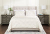 Gardenia Wynd 3-Piece King Comforter Set - Oatmeal | Ensemble d'édredon Gardenia Wynd 3 pièces écru pour très grand lit
