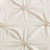 Gardenia Wynd 3-Piece King Comforter Set - Oatmeal | Ensemble d'édredon Gardenia Wynd 3 pièces écru pour très grand lit