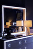 Halo Bedroom Dresser Mirror with LED Light, Glam - White | Miroir de commode de chambre à coucher somptueux Halo avec éclairage à DEL - blanc