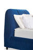 Mave Upholstered Platform Bed in Blue Velvet Fabric - Queen Size | Lit plateforme rembourré Mave en tissu de velours bleu - format grand lit