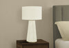 29" White Ceramic Table Lamp|Lampe de table de 29 po en céramique blanche