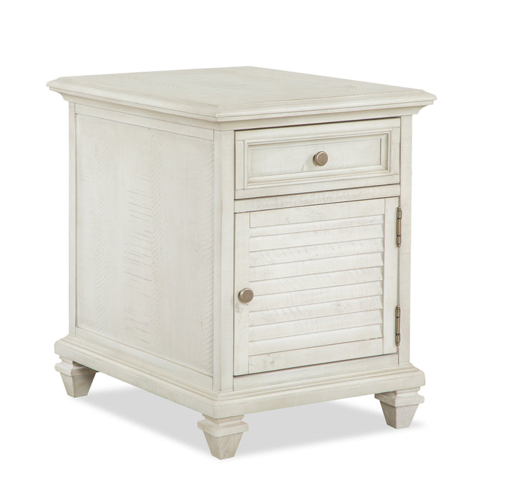 Newman  18\" Traditional Chairside Table with Storage - Alabaster White Pine