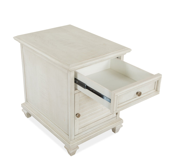 Newman  18\" Traditional Chairside Table with Storage - Alabaster White Pine