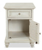 Newman  18" Traditional Chairside Table with Storage - Alabaster White Pine|Table de fauteuil traditionnelle Newman de 18 po avec rangement - pin blanc albâtre