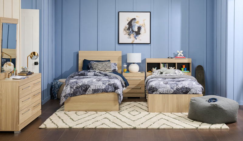 Riley Bedroom 6-Drawer Dresser, 49\"W x 31\"H, Made in Canada - Natural