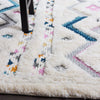 Lola Chevron 5x8 Area Rug|Carpette Lola à motifs de chevrons 5 x 8|D80G595L