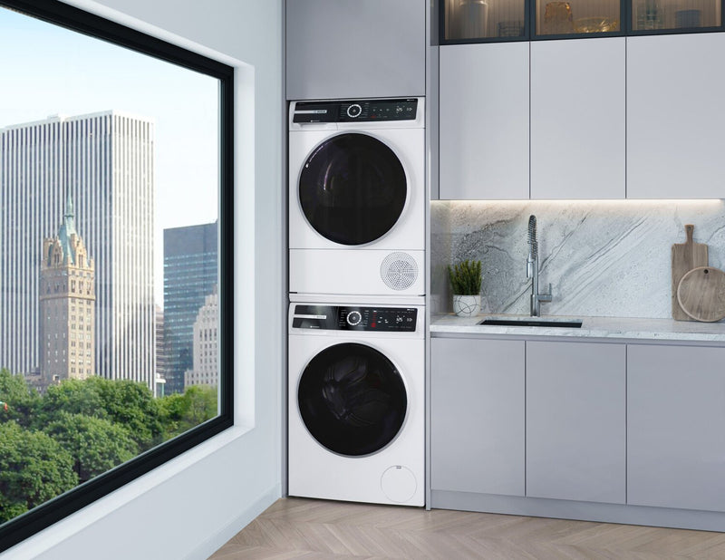 Bosch 500 Series 2.4 Cu. Ft. Front-Load Washer and 4 Cu. Ft. Heat Pump Dryer 
