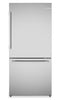 Bosch 100 Series 33" 17.2 Cu. Ft. Counter-Depth 2-Door Refrigerator - Stainless Steel - B33CM10SNS| Réfrigérateur à 2 portes Bosch de série 100 de 17,2 pi3 et de 33 po de profondeur comptoir - acier inoxydable - B33CM10SNS