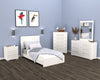 Riley Bedroom Chest of Drawers, 5-Drawer, 31"W x 46"H, Made in Canada - White | Commode verticale de chambre à coucher Riley de 31 po (L) x 46 po (H) à 5 tiroirs, fabriquée au Canada - blanche