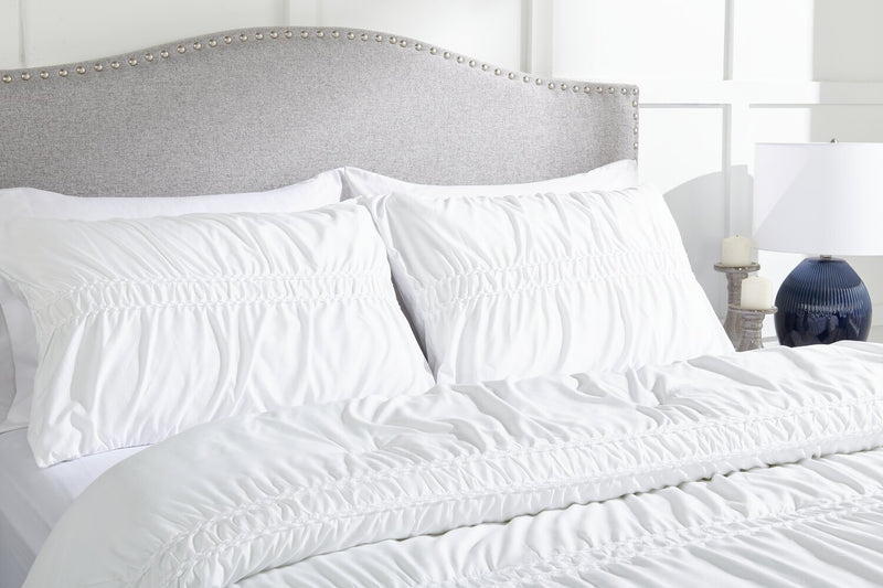 Rhodes 3-Piece King Comforter Set - White