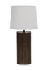 Wren 28.7" Table Lamp with Linen Shade – Dark Walnut  | Lampe de table Wren de 28,7 po avec abat-jour en lin - noyer foncé