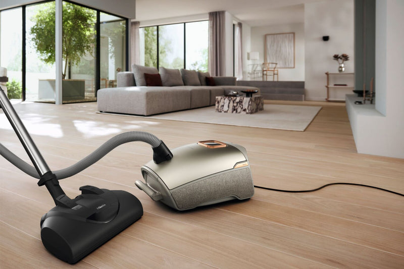 Miele Guard L1 Electro Canister Vacuum with Bag – Titanium PF - 41UFE036CDN