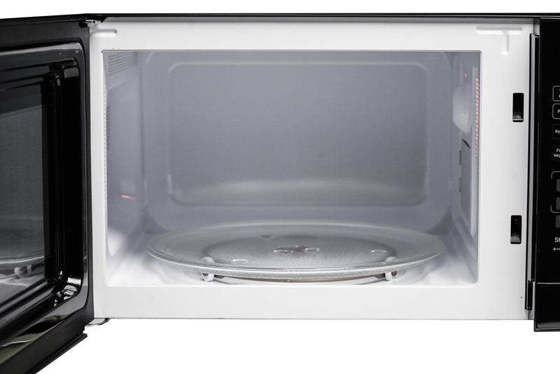 Danby 0.9 Cu. Ft. Countertop Microwave - Black - DBMW0921BBB
