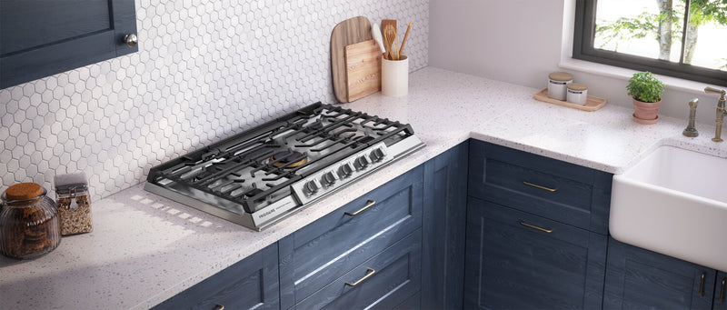 Frigidaire Professional 36\" 5-Burner Gas Cooktop - Stainless Steel - PCCG3680AS