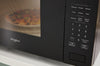 Whirlpool 1.6 Cu. Ft. Countertop Microwave with Sensor Cooking - YWMCS7022SB | Four à micro-ondes de comptoir Whirlpool de 1,6 pi3 avec cuisson par capteur - YWMCS7022SB