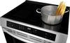 Frigidaire 5.3 Cu. Ft. Front Control Induction Range with Air Fry – Stainless Steel - FCFI308CBS | Cuisinière à induction Frigidaire de 5,3 pi³ avec commandes à l’avant et friture à air - acier inoxydable - FCFI308CBS