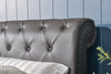 Tulsa Upholstered Platform Bed in Grey Vegan-Leather Fabric, Button Tufted - Queen Size | Lit plateforme rembourré Tulsa en tissu de cuir végétalien gris avec capitonnage à boutons - format grand lit